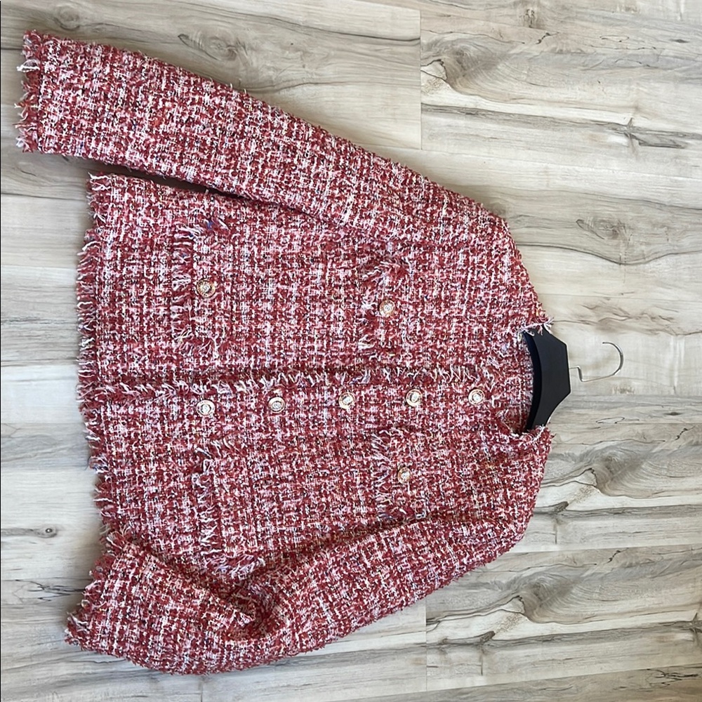 Red Blazer with Textured Fabric and Rounded Collar